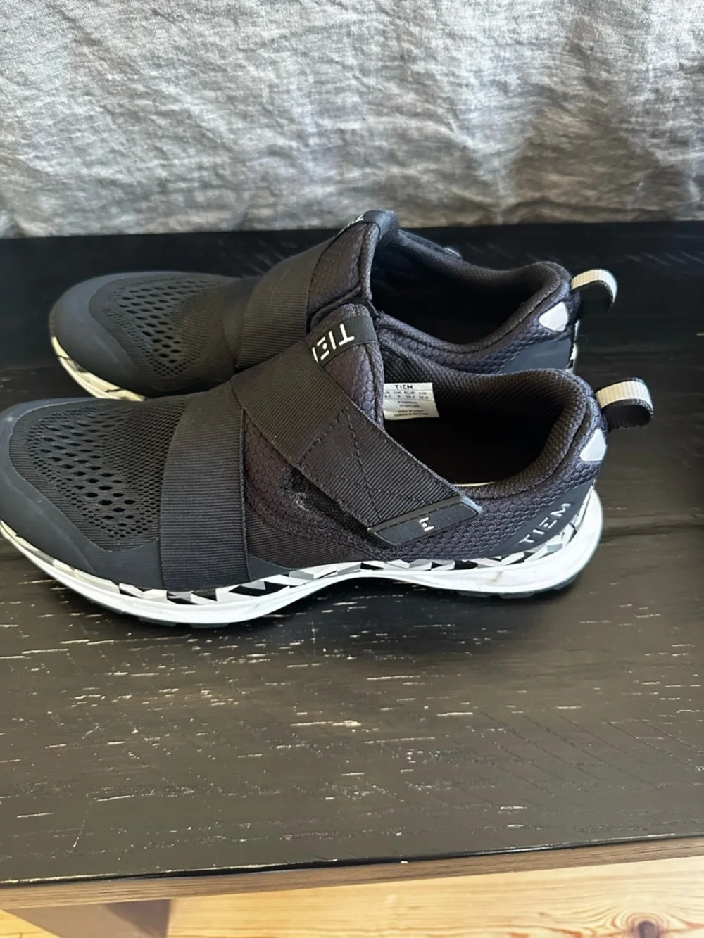 Women's Slipstream Athletic Slip-On Shoe - Black Geometric - Picture 6 of 10